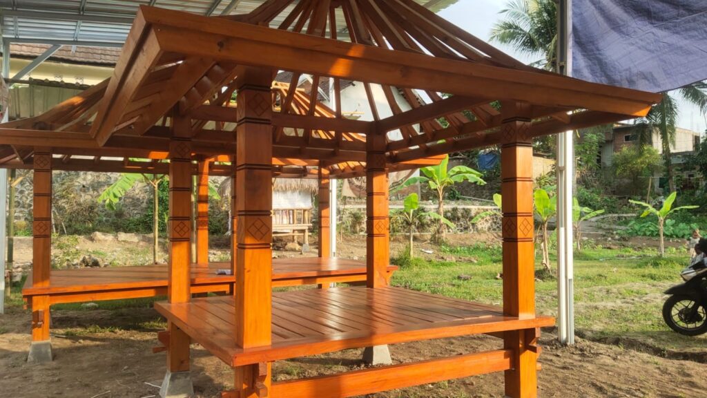 Harga Berugak Wilayah Lombok Timur